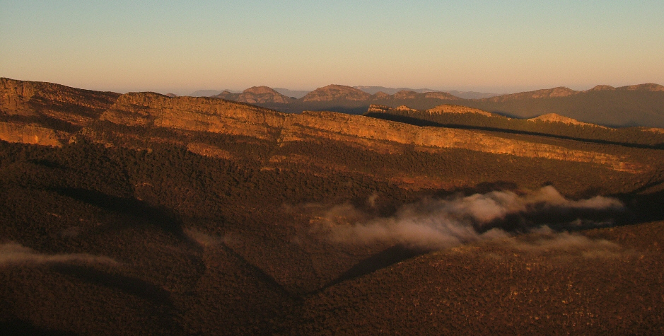 Rednman Bluff and the Long Gully Cliffs of the Grmapians National Park
