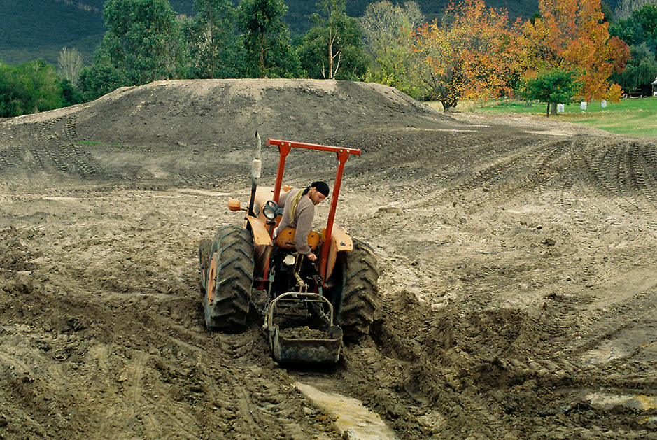 Building the first of the wetland ponds of Redman Bluff Wetlands in 2000 at Grampians Paradise Camping and Caravan Parkland