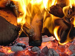 Sites with Camp Fire places are available at Grampians Paradise